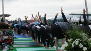 IMGP4799 Lululemon Seawheeze Half Marathon 2015 Free Nooner Yoga Class Vancouver Erin Anderson